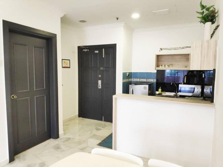 Eco One Bedroom Apartment @ Jalan Ampang, 3 Pax Kuala Lumpur Exterior foto
